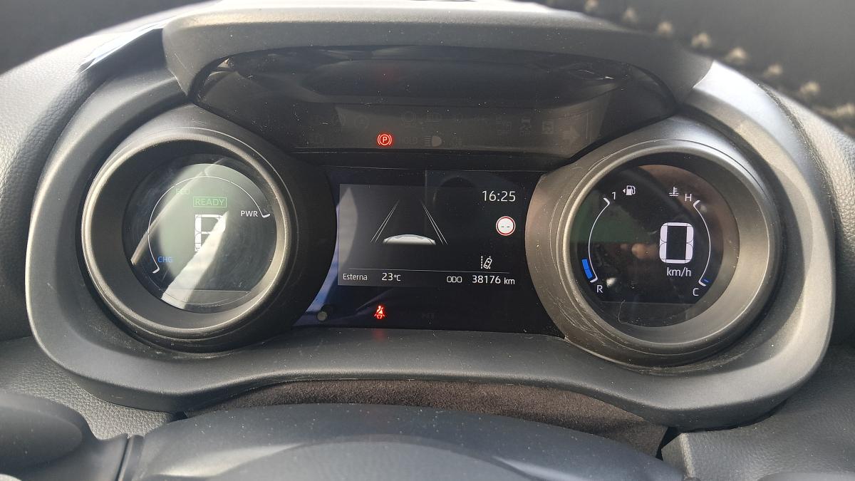 Toyota Yaris 1.5 Hybrid 5 porte Trend